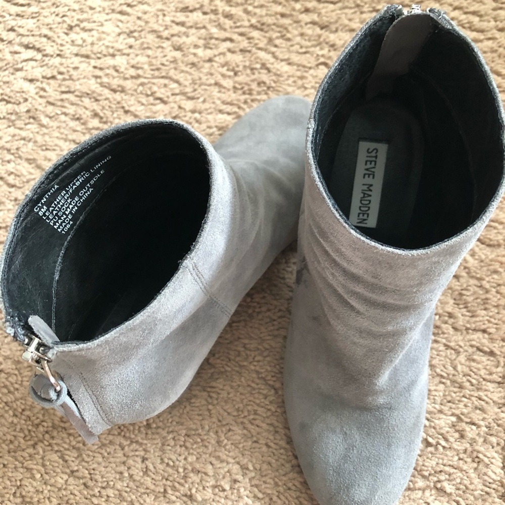 Steve Madden suede booties